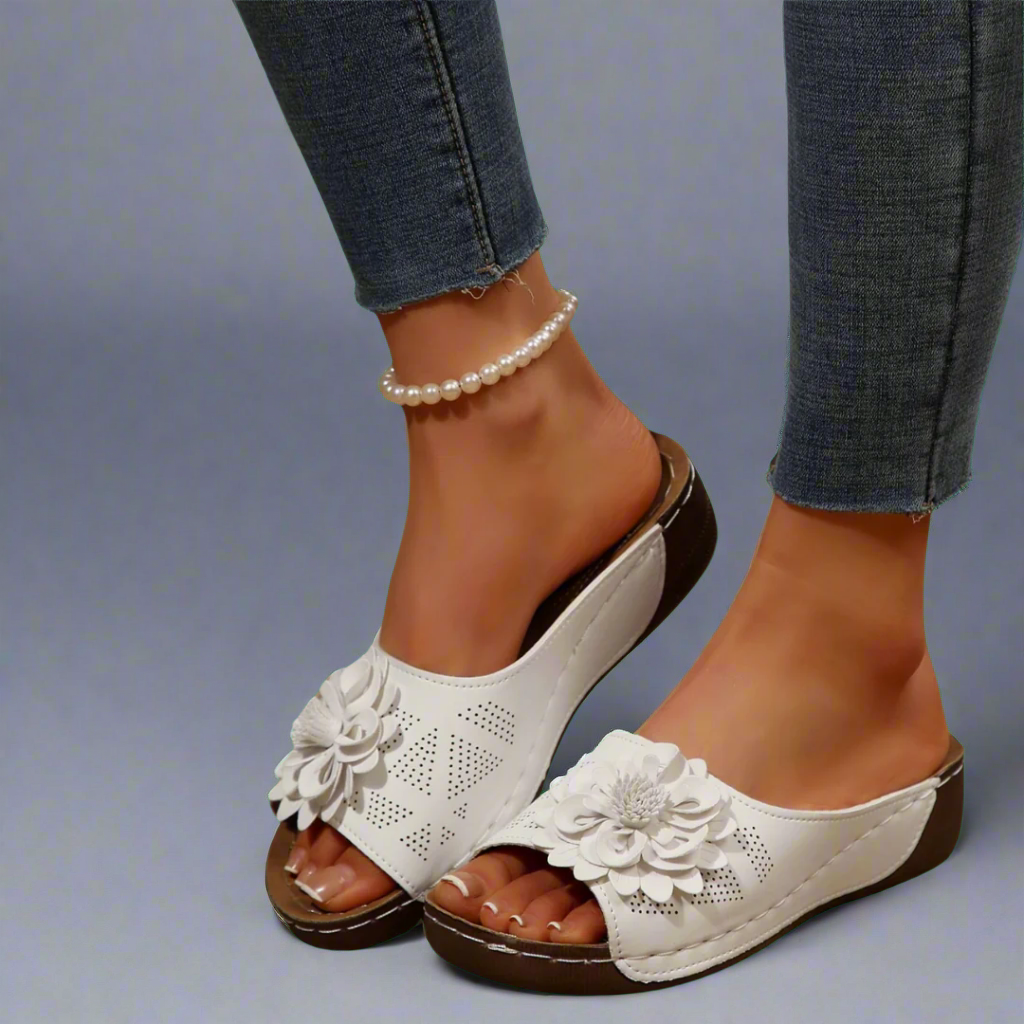 Lovaé™ | Elegante ortopædiske sandaler med blomstermønster