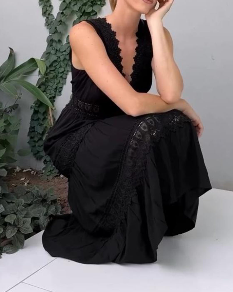 Lovaé™ | Elegant Blondekjole med V-udskæring