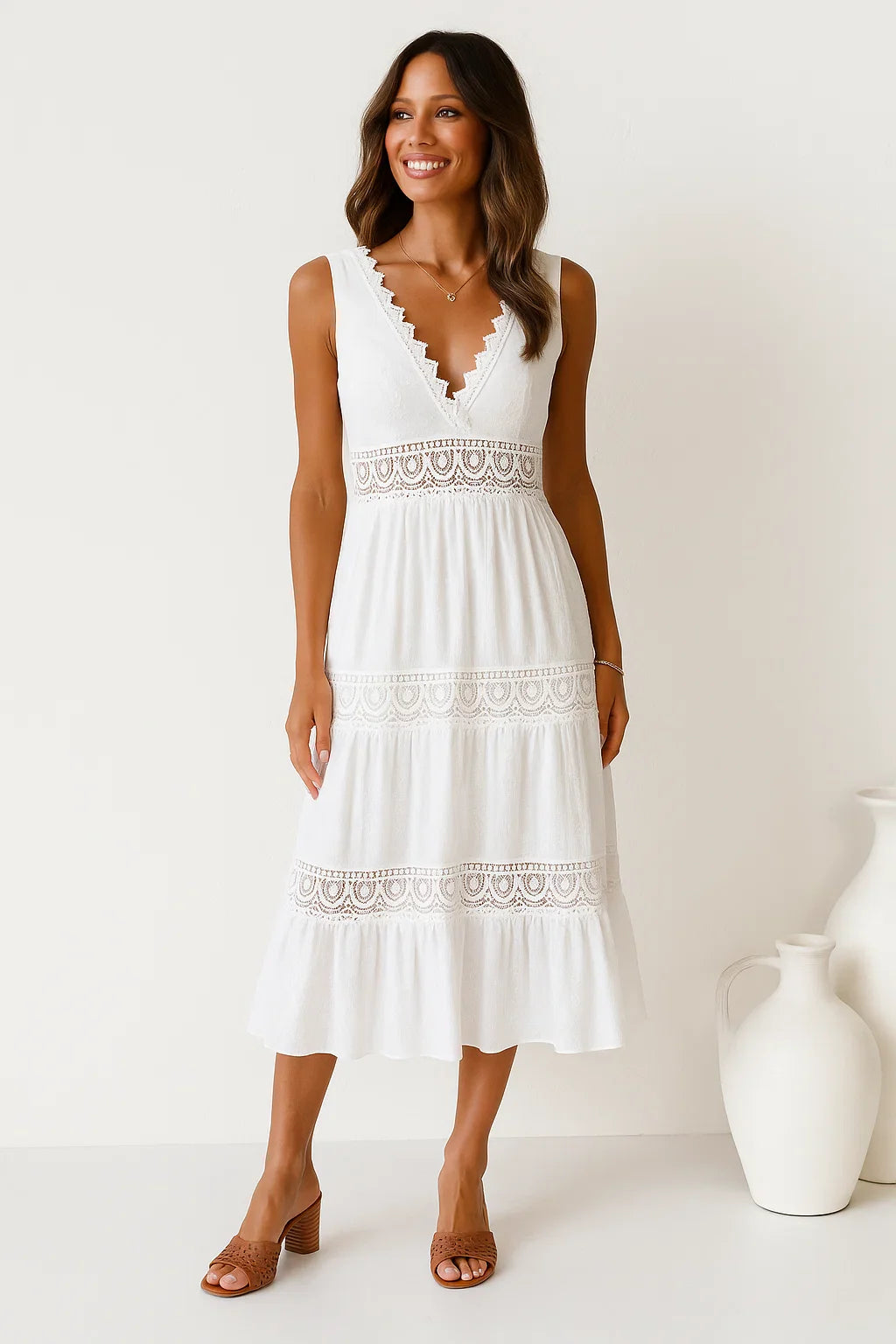 Lovaé™ | Elegant Blondekjole med V-udskæring